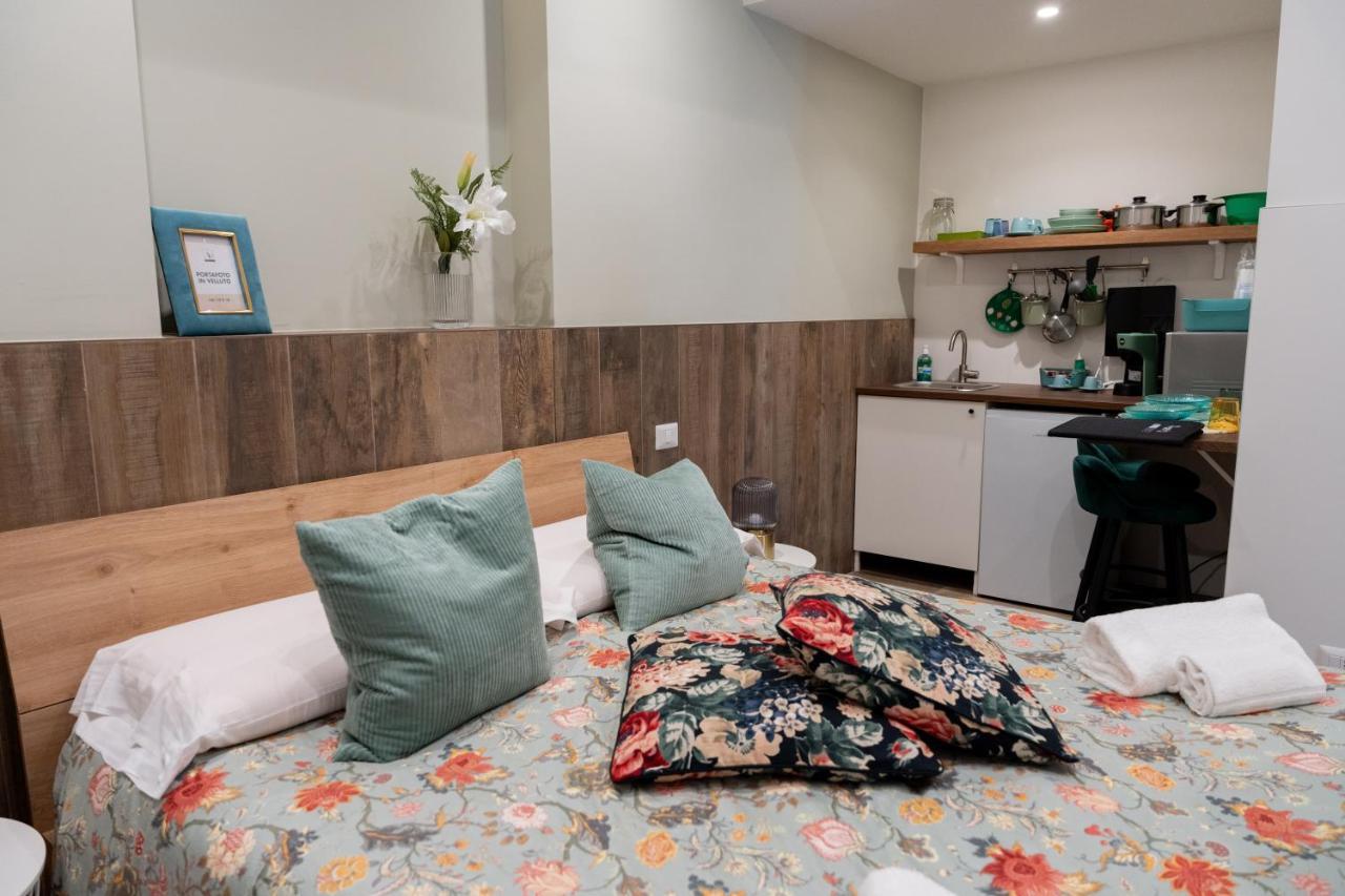 Palazzo Nicolaus Del Lungomare Bed and Breakfast Bari Buitenkant foto