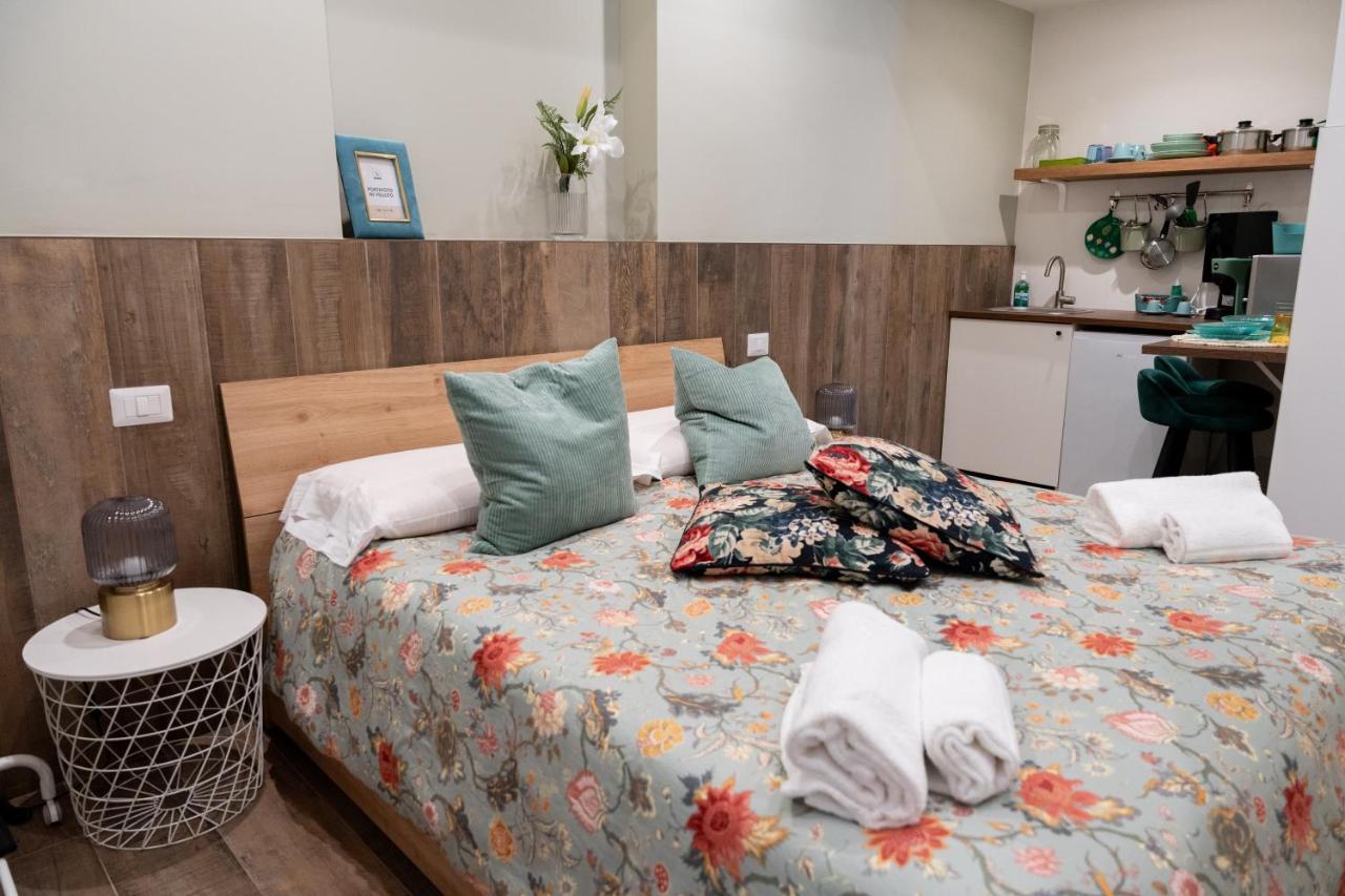 Palazzo Nicolaus Del Lungomare Bed and Breakfast Bari Buitenkant foto